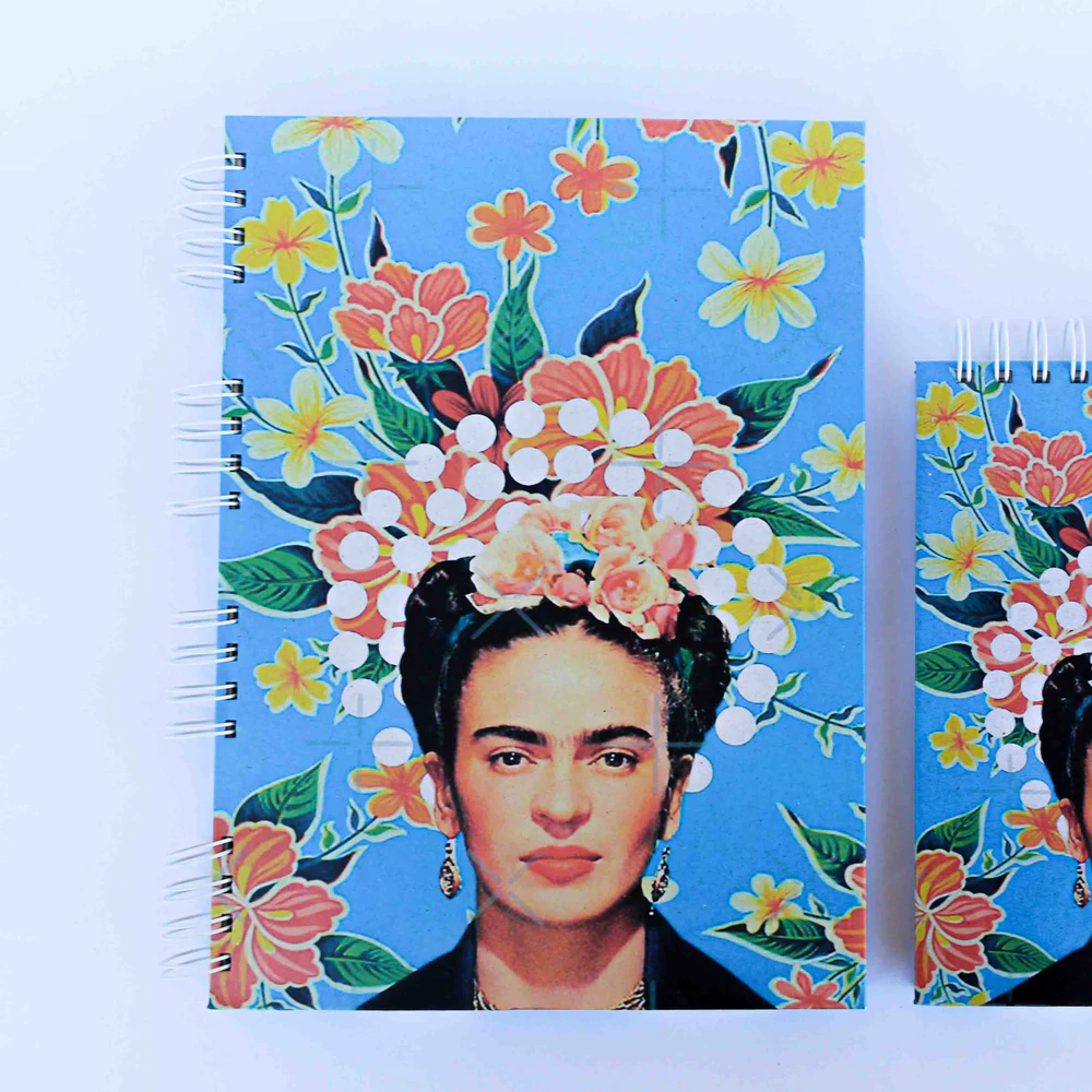 Caderno universitário pautado + Bloco sem pauta artesanal capa Frida Kahlo.